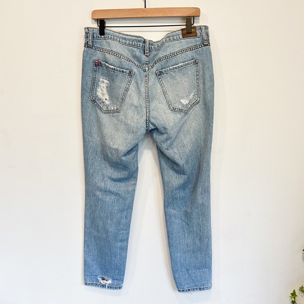 BDG Distressed Slim Boyfriend Jeans Blue Size 28 - Picture 3 of 6